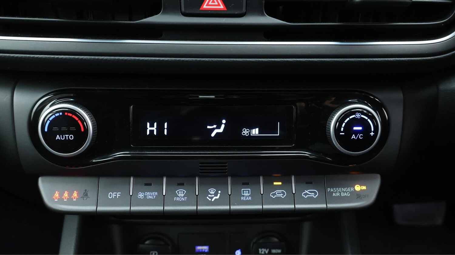 Used Hyundai KONA 2022 for sale - 76094102: Photo 13