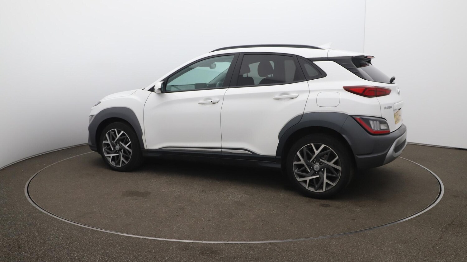 Used Hyundai KONA 2022 for sale - 76094102: Photo 46