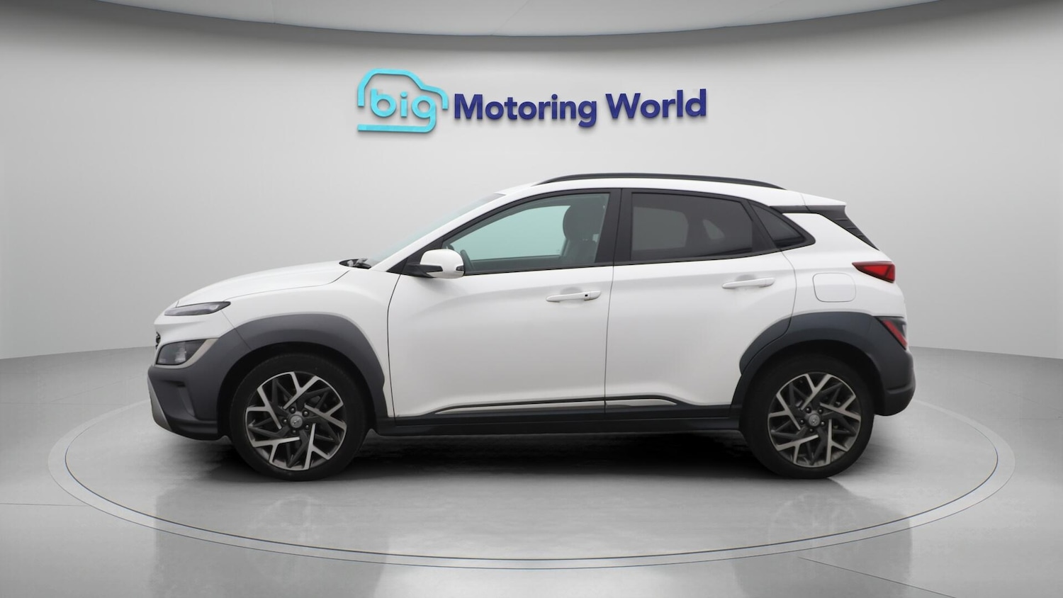 Used Hyundai KONA 2022 for sale - 76094102: Photo 5