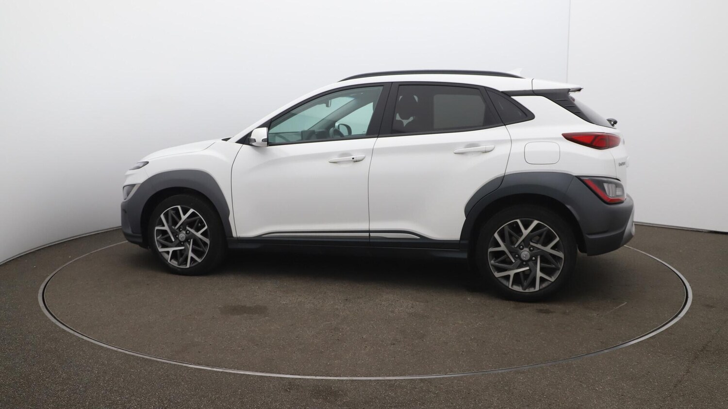 Used Hyundai KONA 2022 for sale - 76094102: Photo 57