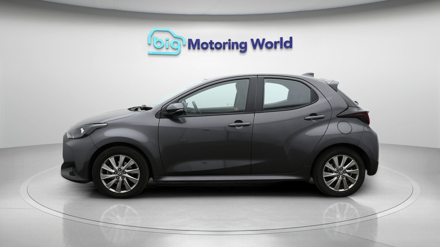 Used Toyota Yaris 2023 for sale - 77365084: Photo 4