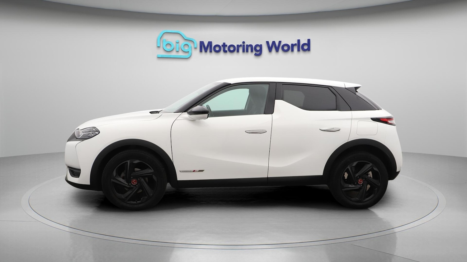 Used DS Automobiles DS 3 Crossback 2022 for sale - 76398867: Photo 5