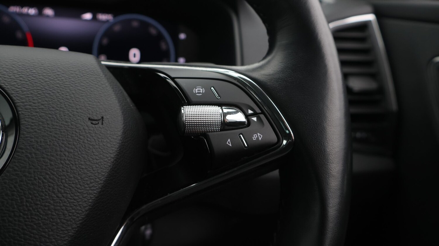 Used Skoda Karoq for sale - 77196743: Photo 21