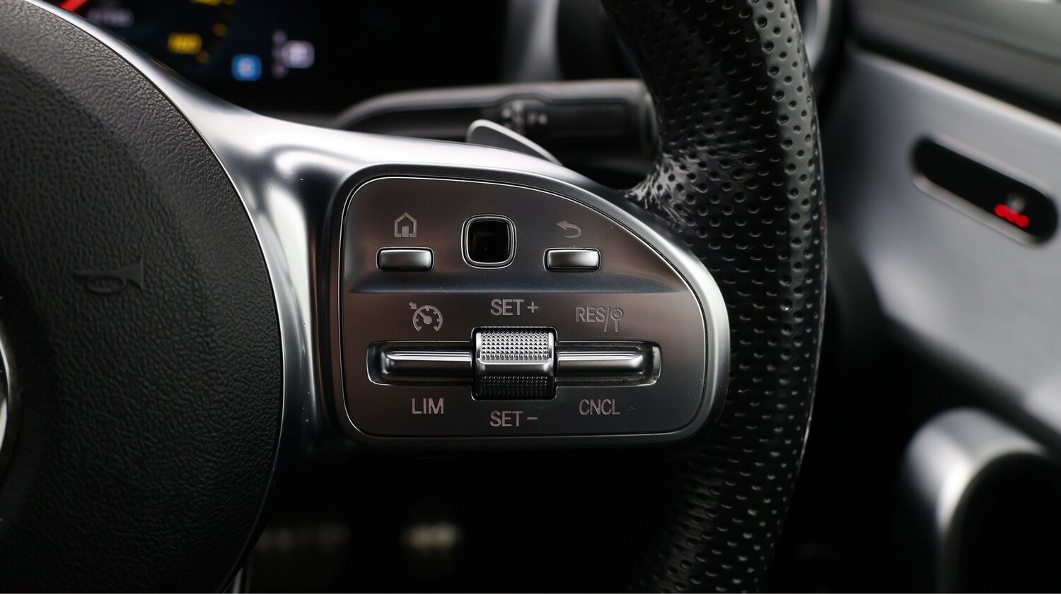 Used Mercedes-Benz CLA 2021 for sale - 77759578: Photo 24