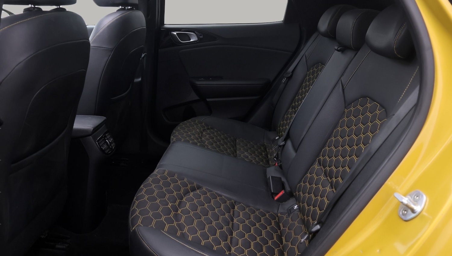 Used Kia XCeed 2020 for sale - 78067943: Photo 16