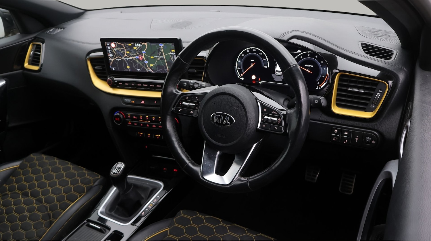 Used Kia XCeed 2020 for sale - 78067943: Photo 9