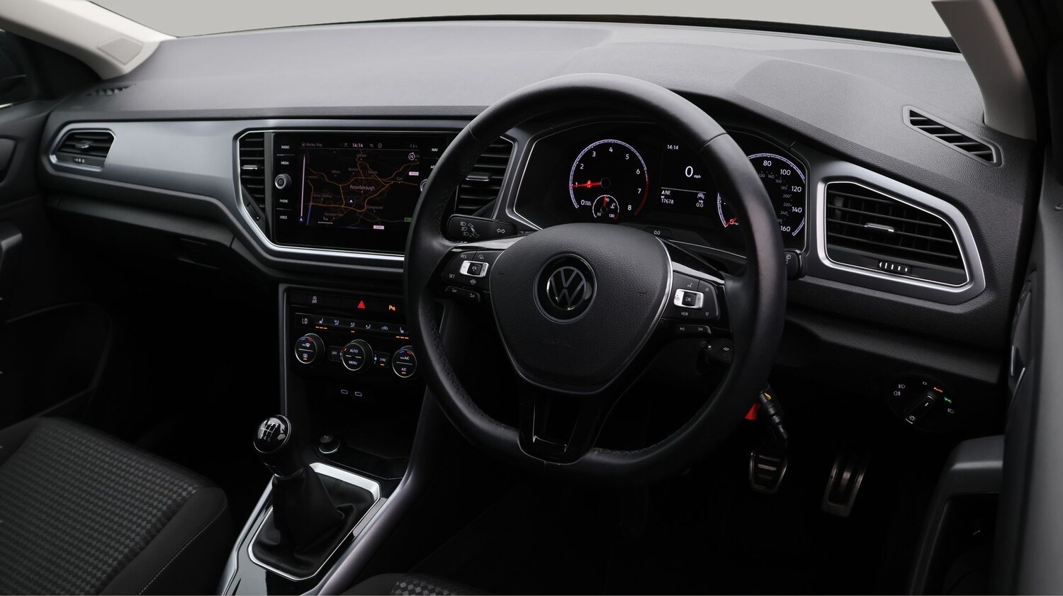 Used Volkswagen T-Roc 2022 for sale - 77220381: Photo 9