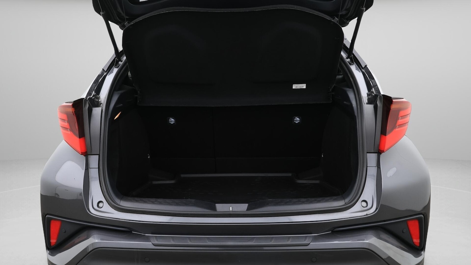 Used Toyota C-HR 2022 for sale - 76337159: Photo 18