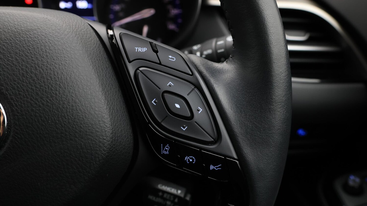 Used Toyota C-HR 2022 for sale - 76337159: Photo 26