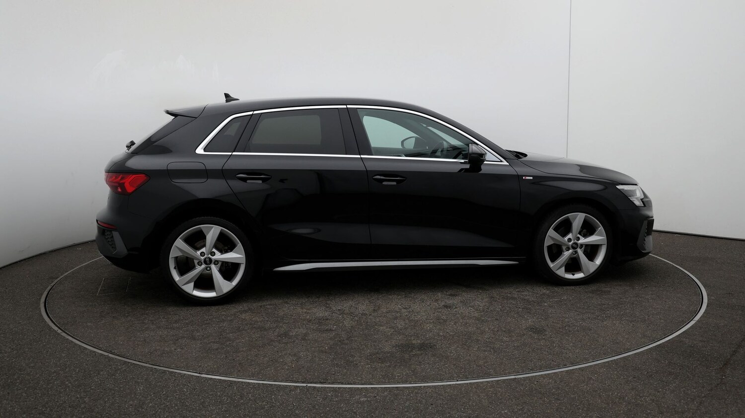 Used Audi A3 for sale - 76811079: Photo 42