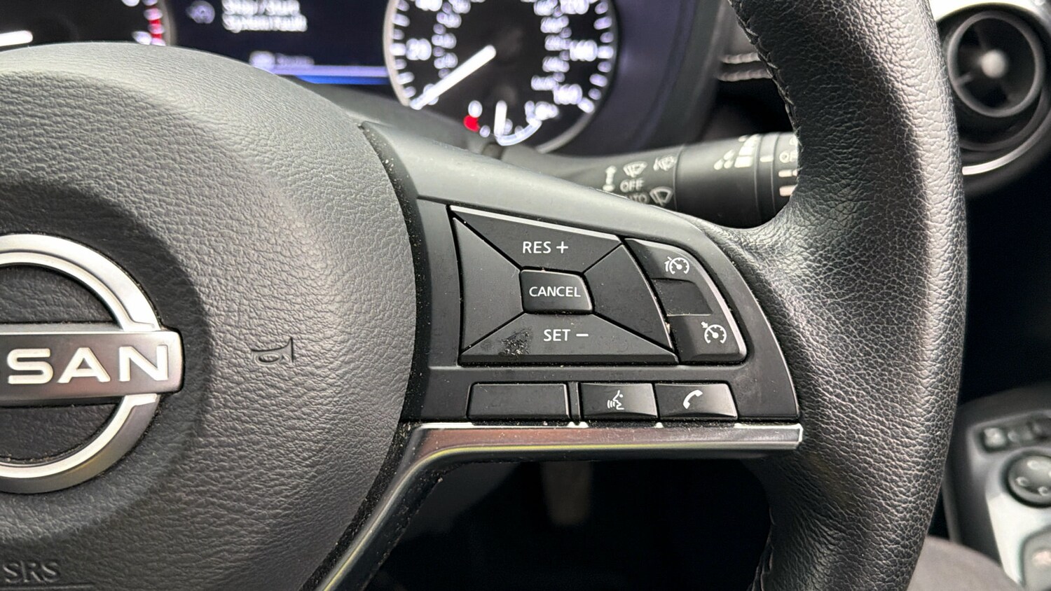 Used Nissan Juke 2023 for sale - 78163080: Photo 24