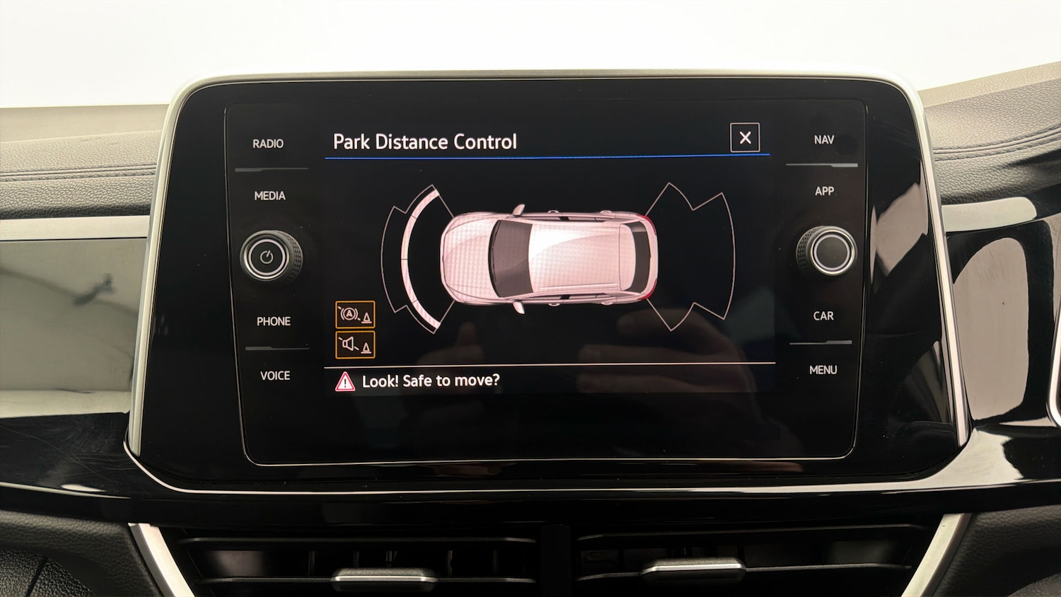 Used Volkswagen T-Roc 2023 for sale - 78090607: Photo 27