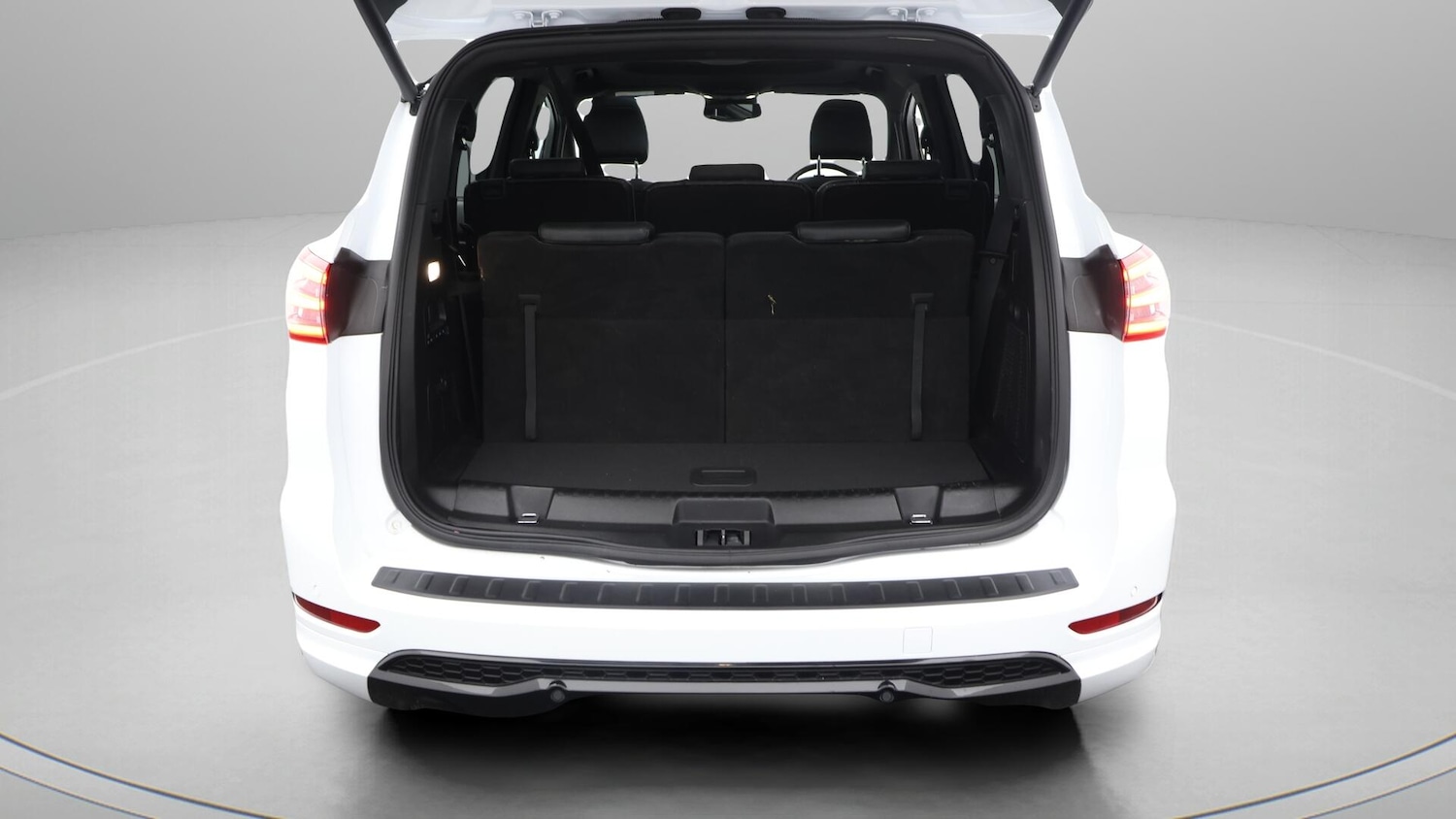 Used Ford S-Max 2023 for sale - 76597417: Photo 18