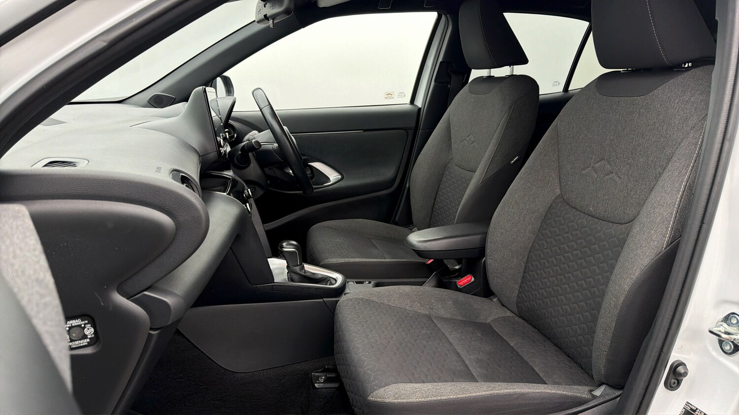 Used Toyota Yaris Cross 2022 for sale - 78028407: Photo 13