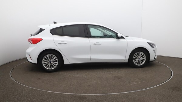Used Ford Focus 2021 for sale - 76071740: Photo 40