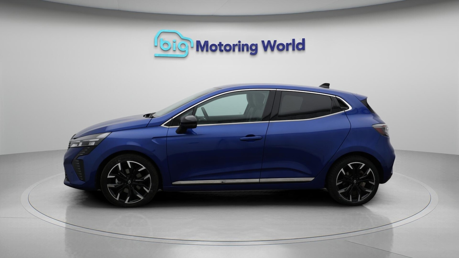 Used Renault Clio 2023 for sale - 76370309: Photo 5