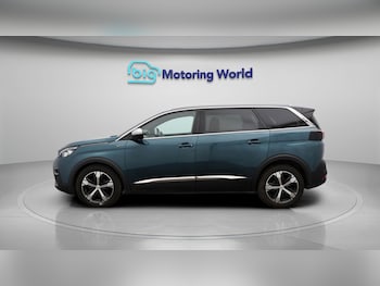 Used Peugeot 5008 2019 for sale - 77349981: Photo