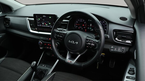 Used Kia Stonic 2022 for sale - 76306704: Photo 10