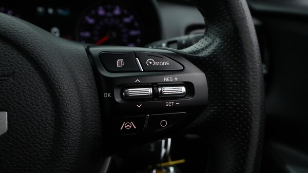Used Kia Stonic 2022 for sale - 76306704: Photo 27