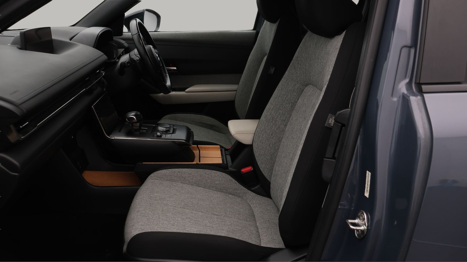 Used Mazda Mazda2 2021 for sale - 77689474: Photo 14