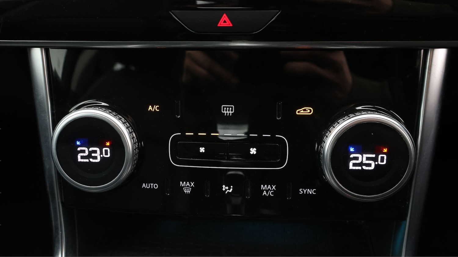 Used Jaguar XE 2020 for sale - 77888757: Photo 12