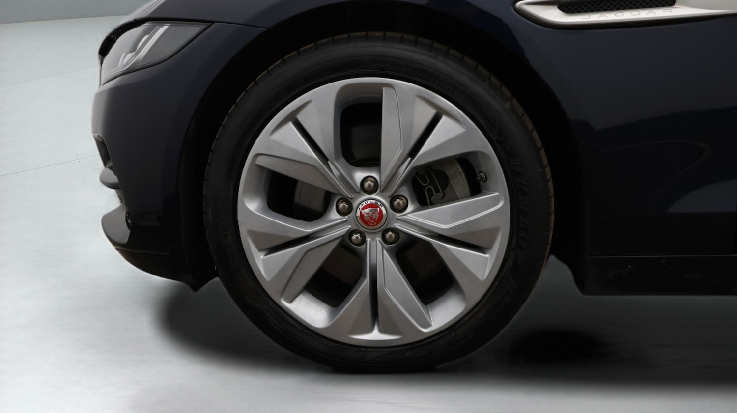 Used Jaguar XE 2020 for sale - 77888757: Photo 18