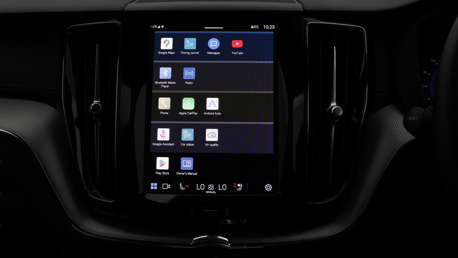 Used Volvo XC60 2024 for sale - 76633704: Photo 12