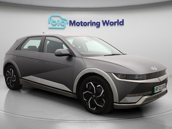 2022 (22) - 73kWh Premium Hatchback 5dr Electric Auto (217 ps)
