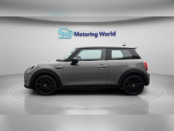 Used MINI Electric Hatch 2021 for sale - 79068005: Photo