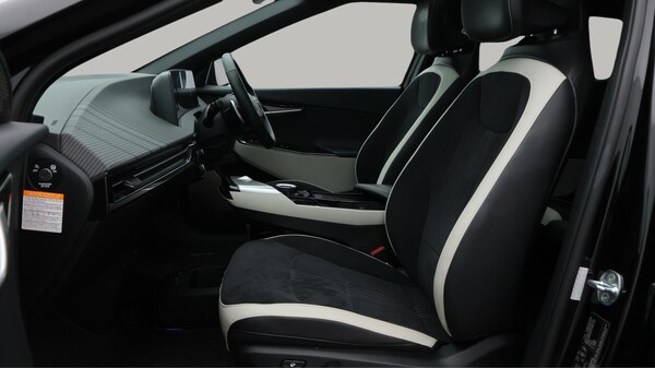 Used Kia EV6 2023 for sale - 76247963: Photo 15
