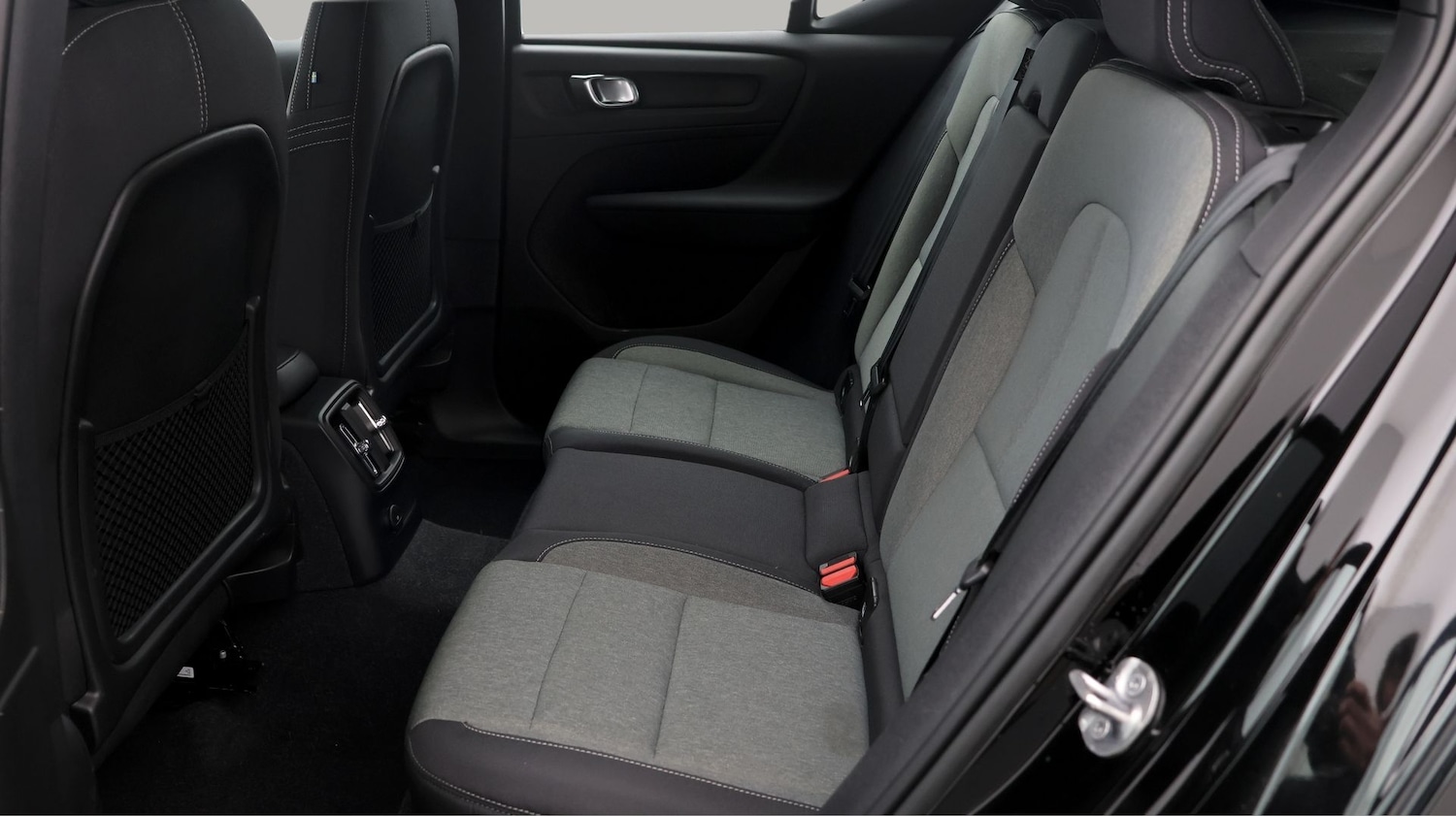 Used Volvo XC40 2023 for sale - 77848530: Photo 16