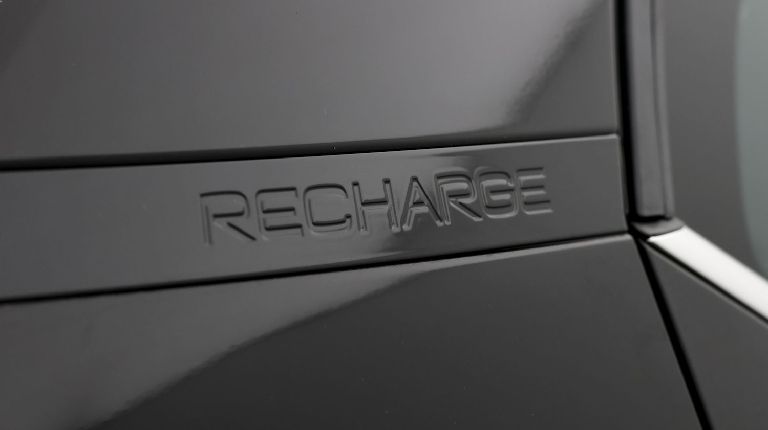 Used Volvo XC40 2023 for sale - 77848530: Photo 20