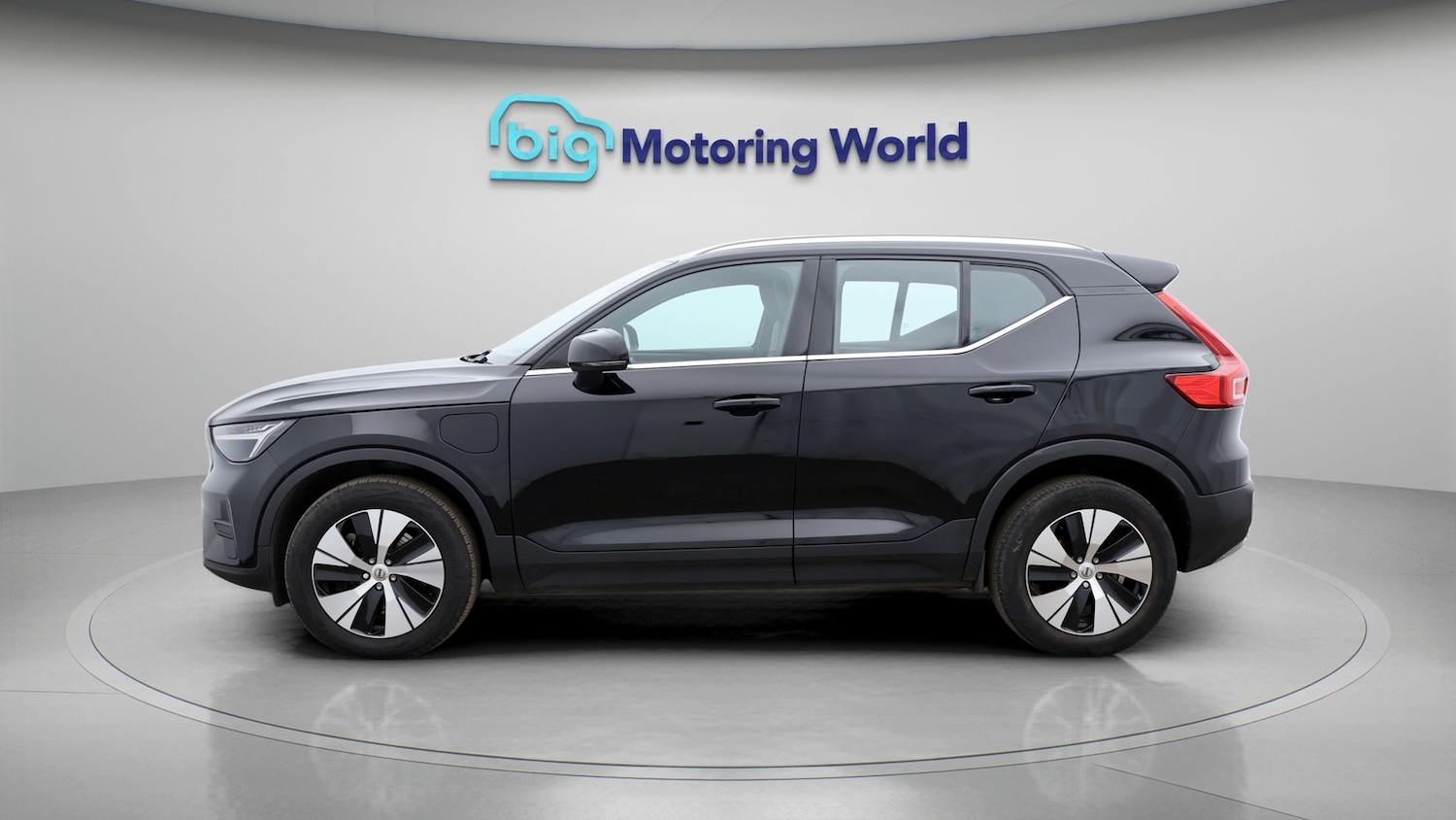 Used Volvo XC40 2023 for sale - 77848530: Photo 4