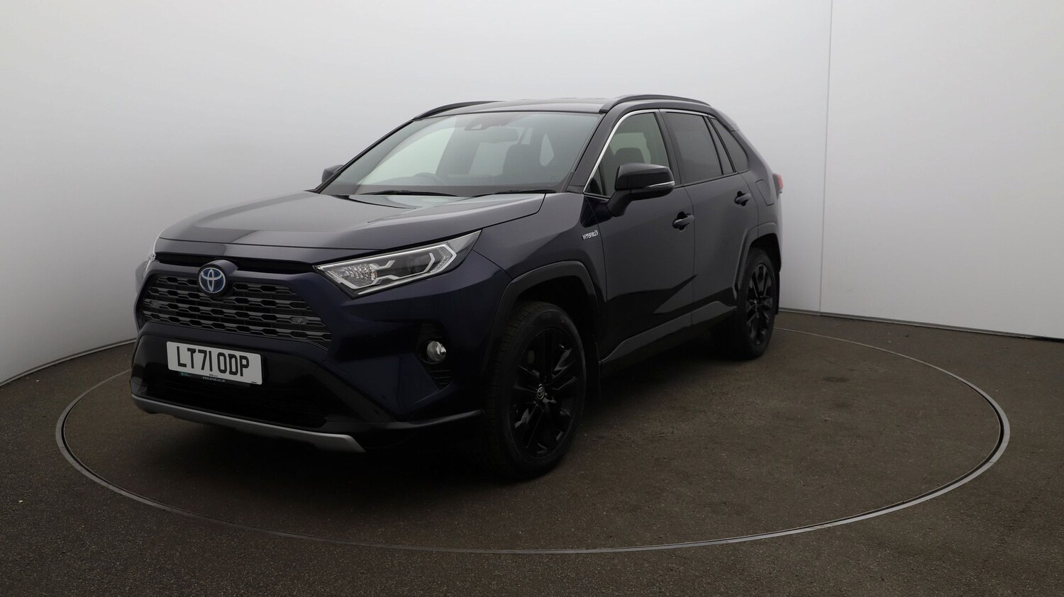 Used Toyota RAV4 2021 for sale - 76809443: Photo 29