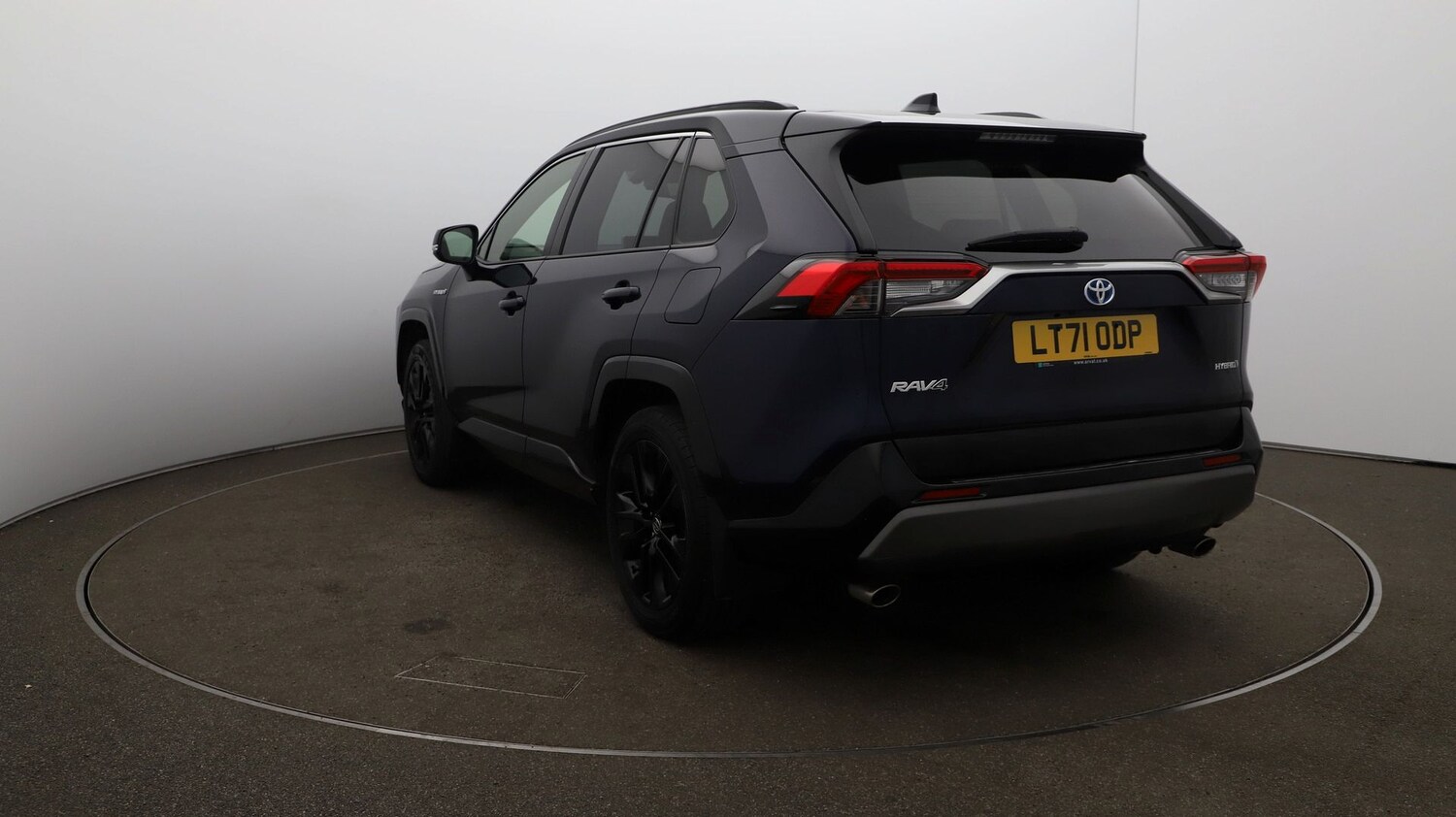 Used Toyota RAV4 2021 for sale - 76809443: Photo 53