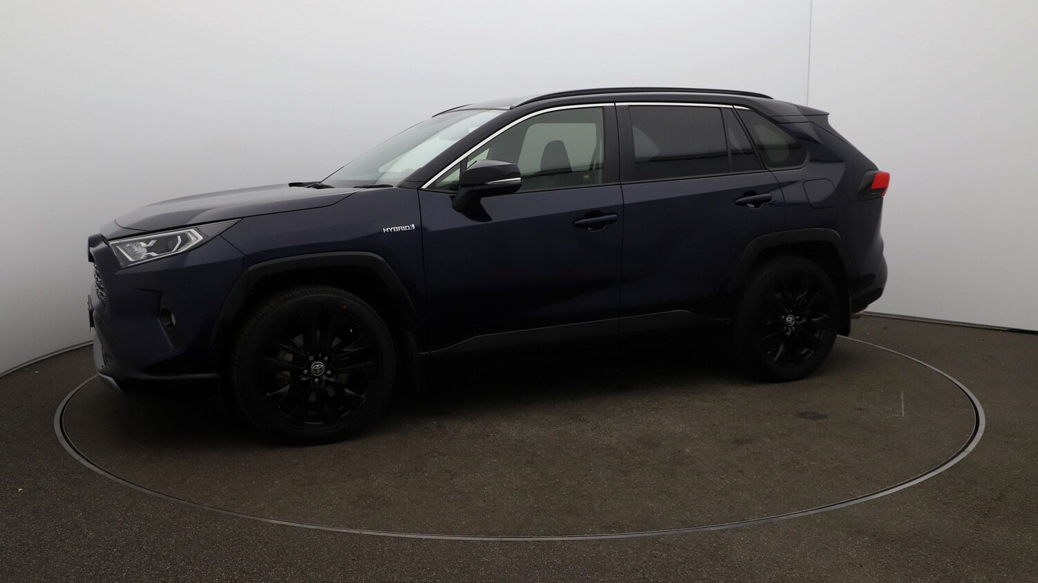 Used Toyota RAV4 2021 for sale - 76809443: Photo 59