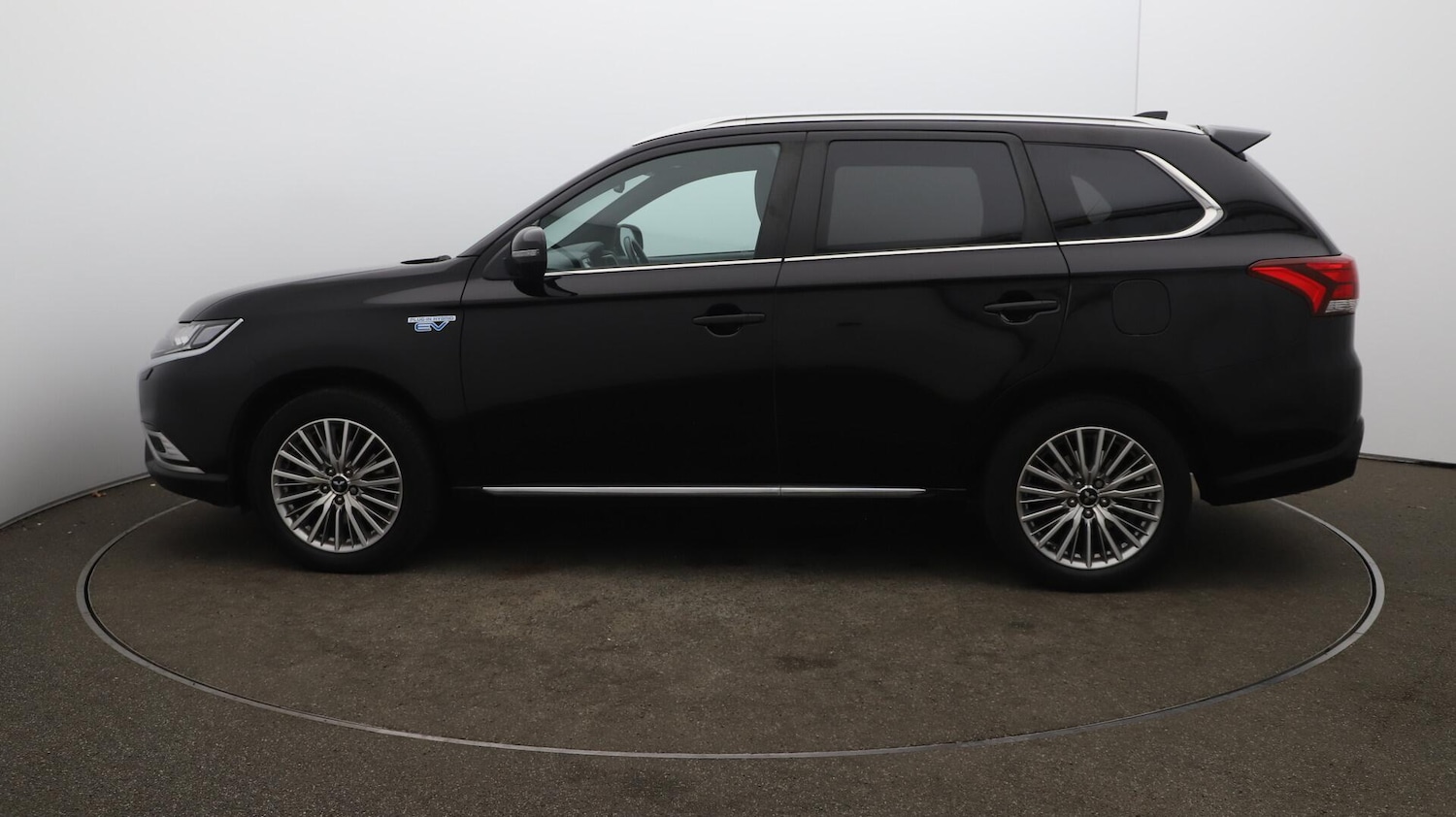 Used Mitsubishi Outlander 2021 for sale - 76159030: Photo 64
