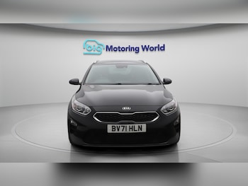 Used Kia Ceed 2021 for sale - 76613052: Photo