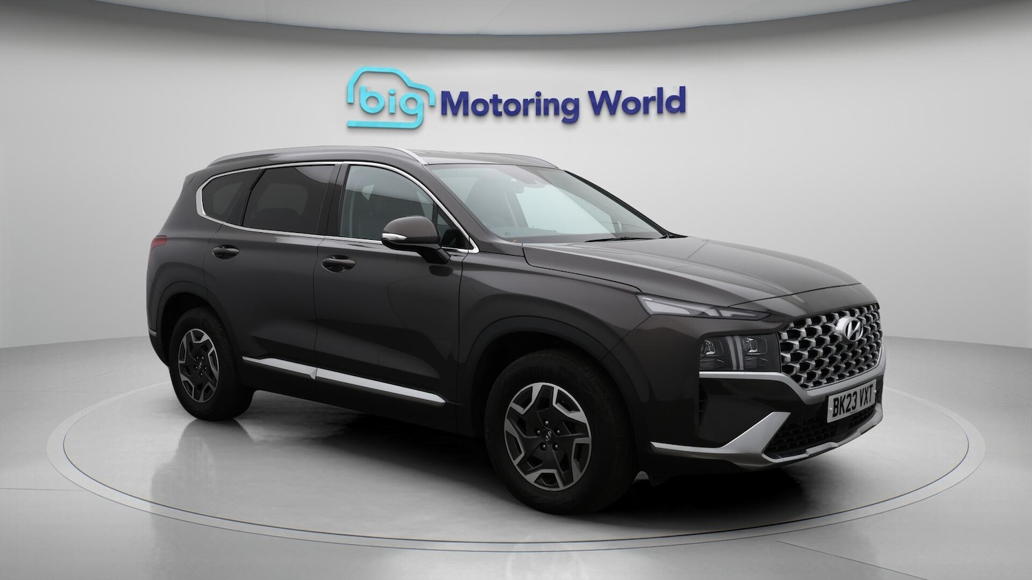 Used Hyundai Santa Fe 2023 for sale - 76151199: Photo 2