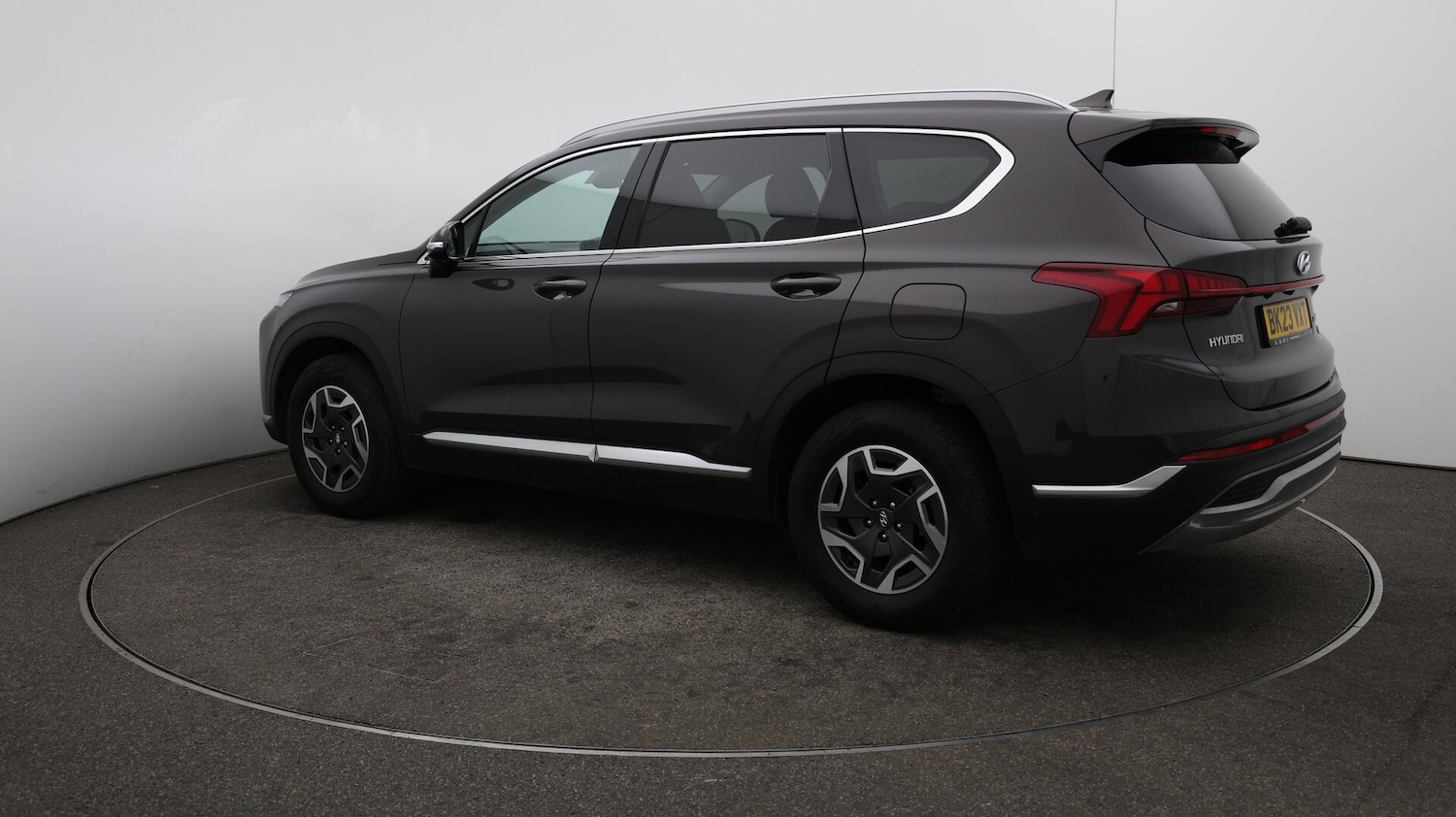 Used Hyundai Santa Fe 2023 for sale - 76151199: Photo 38