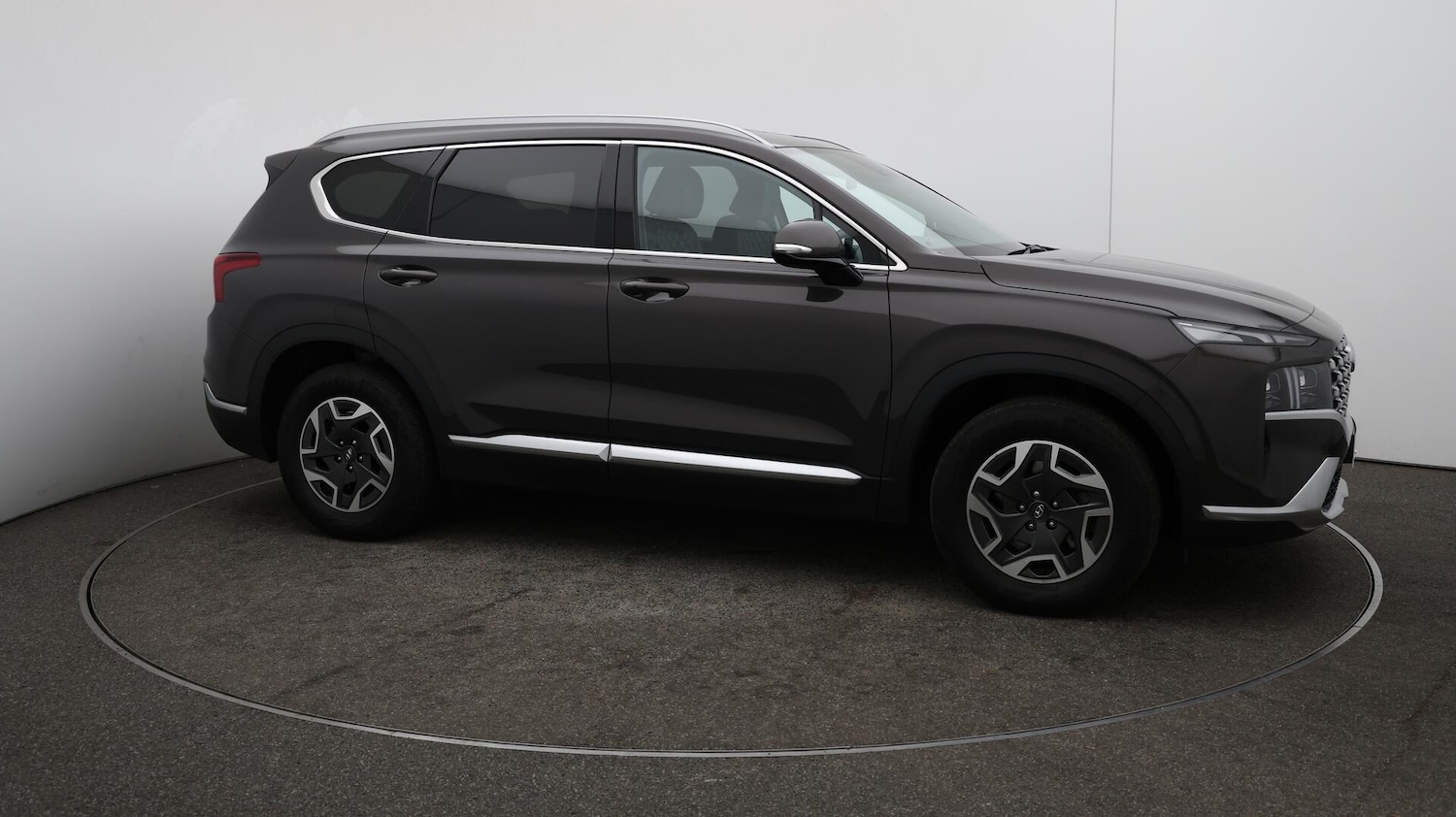 Used Hyundai Santa Fe 2023 for sale - 76151199: Photo 49