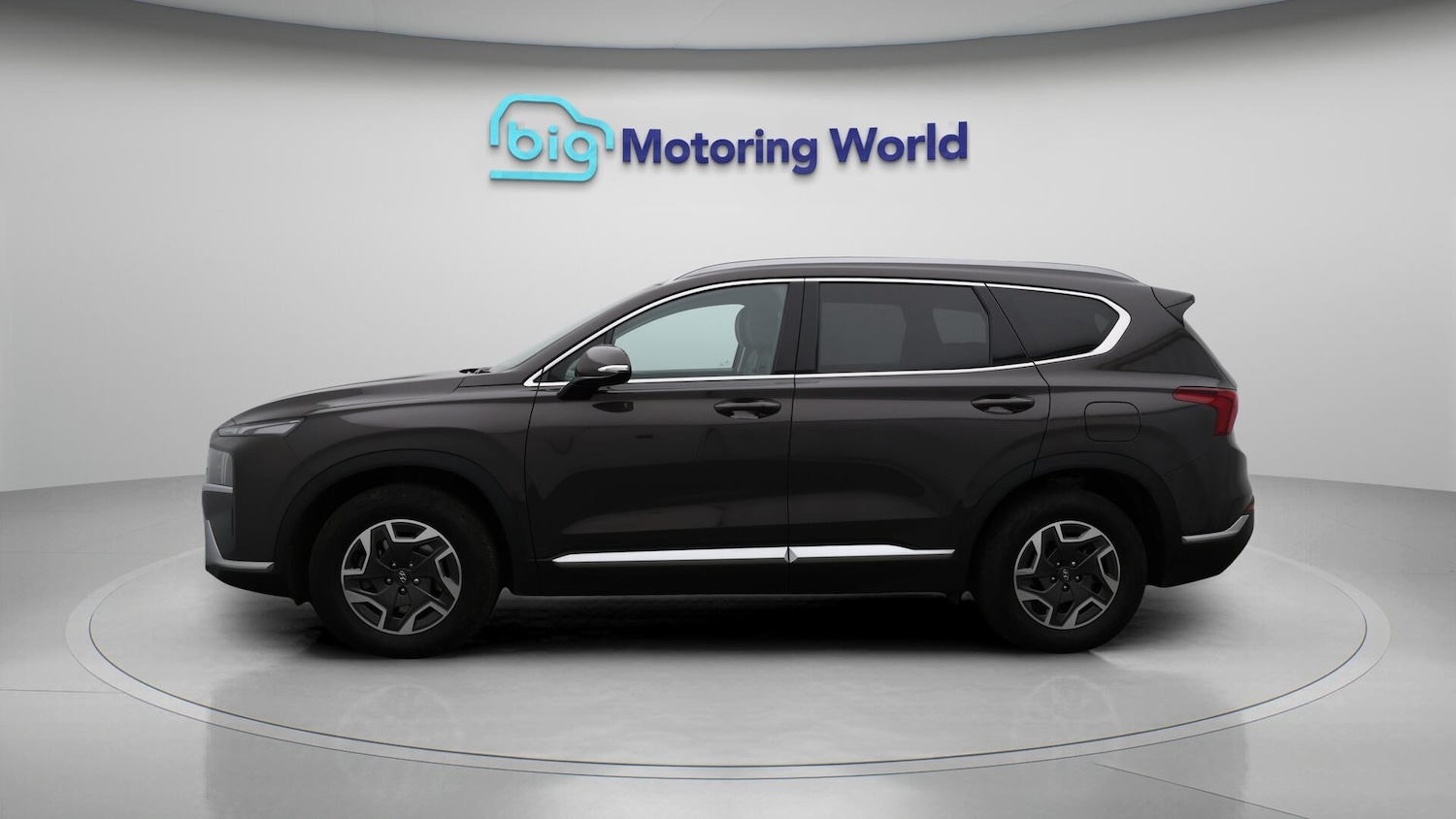 Used Hyundai Santa Fe 2023 for sale - 76151199: Photo 5