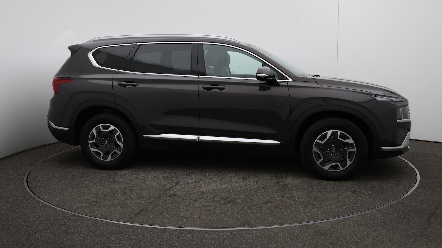 Used Hyundai Santa Fe 2023 for sale - 76151199: Photo 51