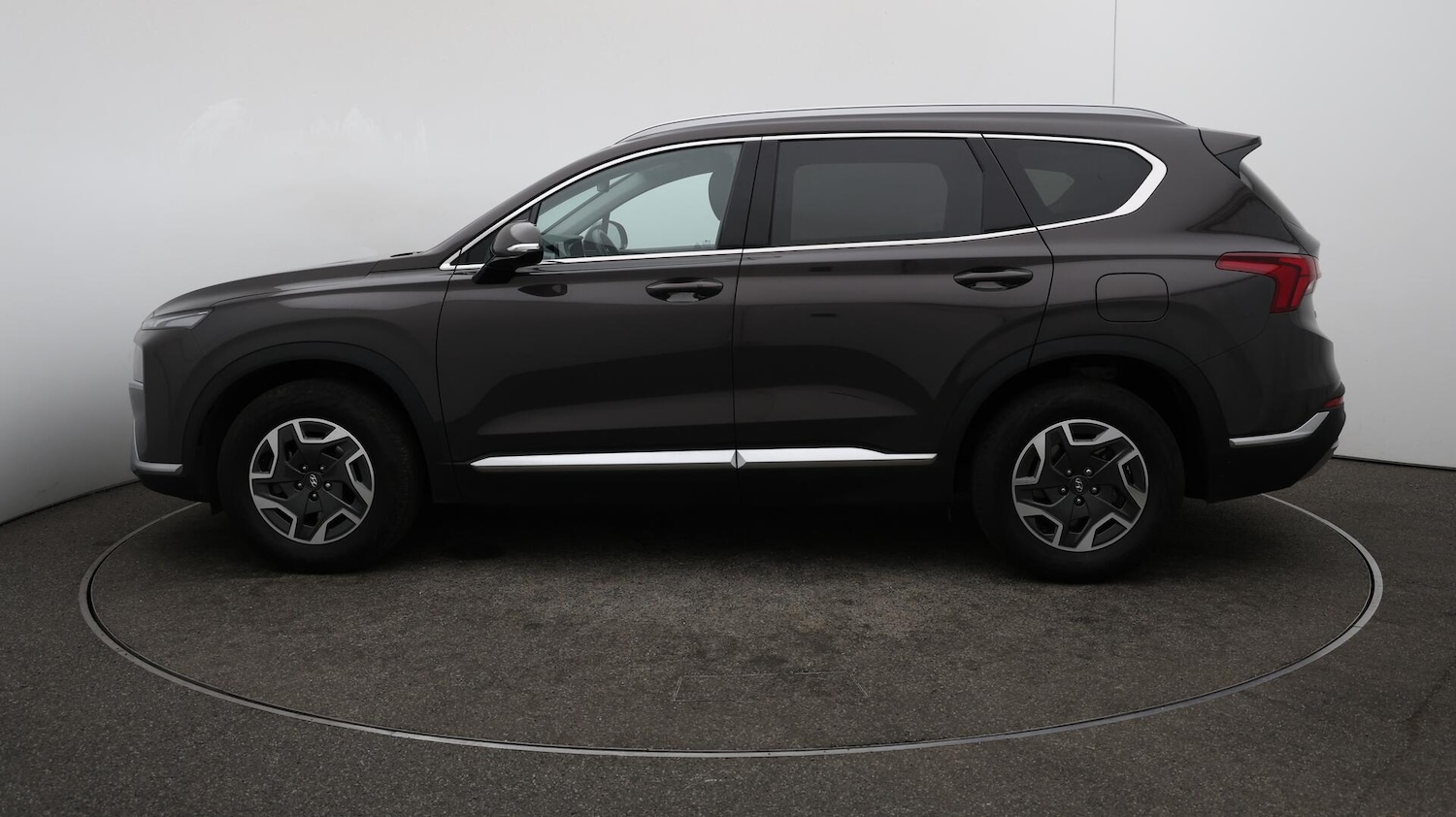 Used Hyundai Santa Fe 2023 for sale - 76151199: Photo 67