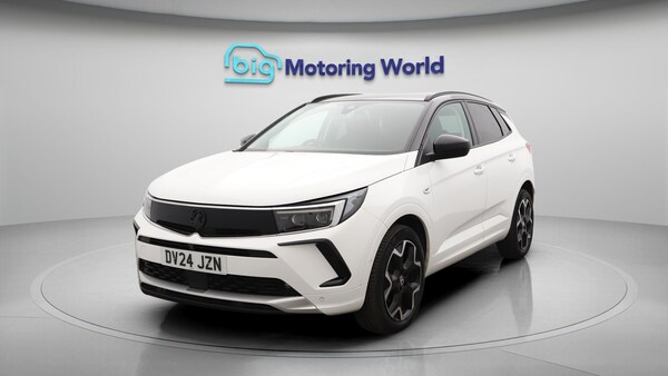 Used Vauxhall Grandland 2024 for sale - 75677763: Photo 4