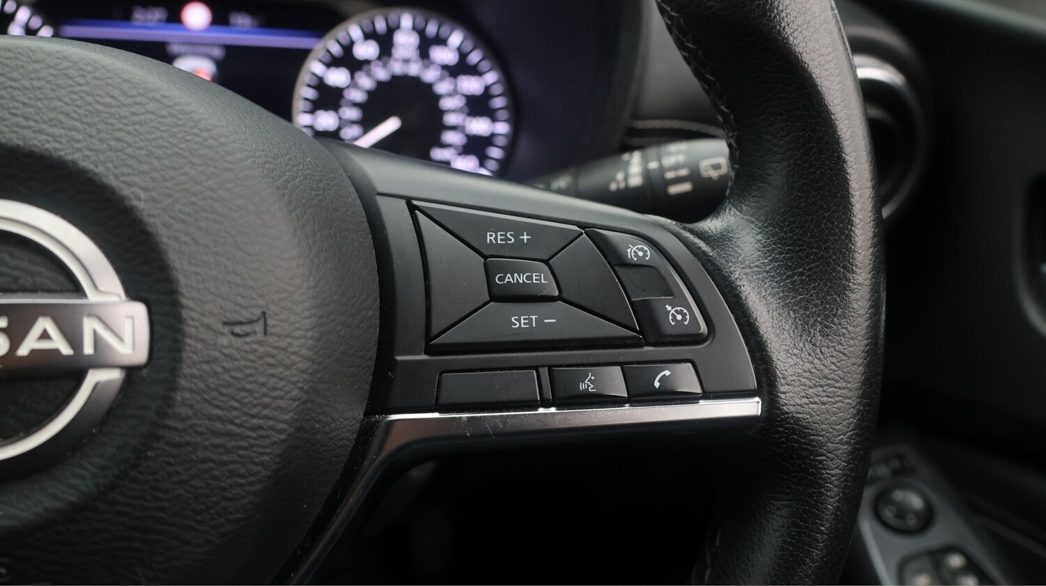 Used Nissan Juke 2023 for sale - 77528175: Photo 24