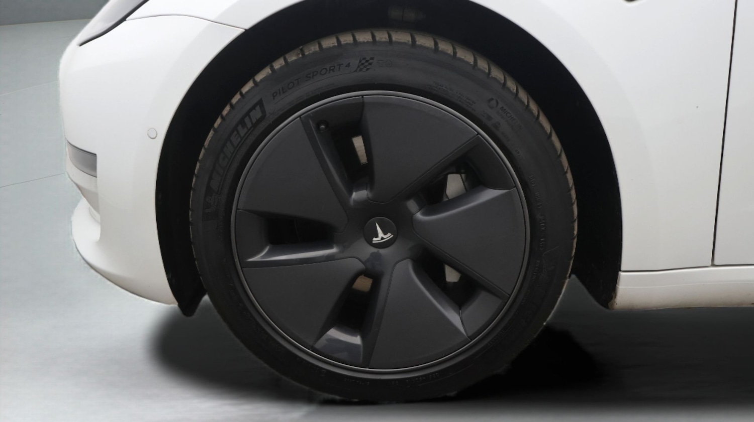 Used Tesla Model 3 2020 for sale - 77349984: Photo 18