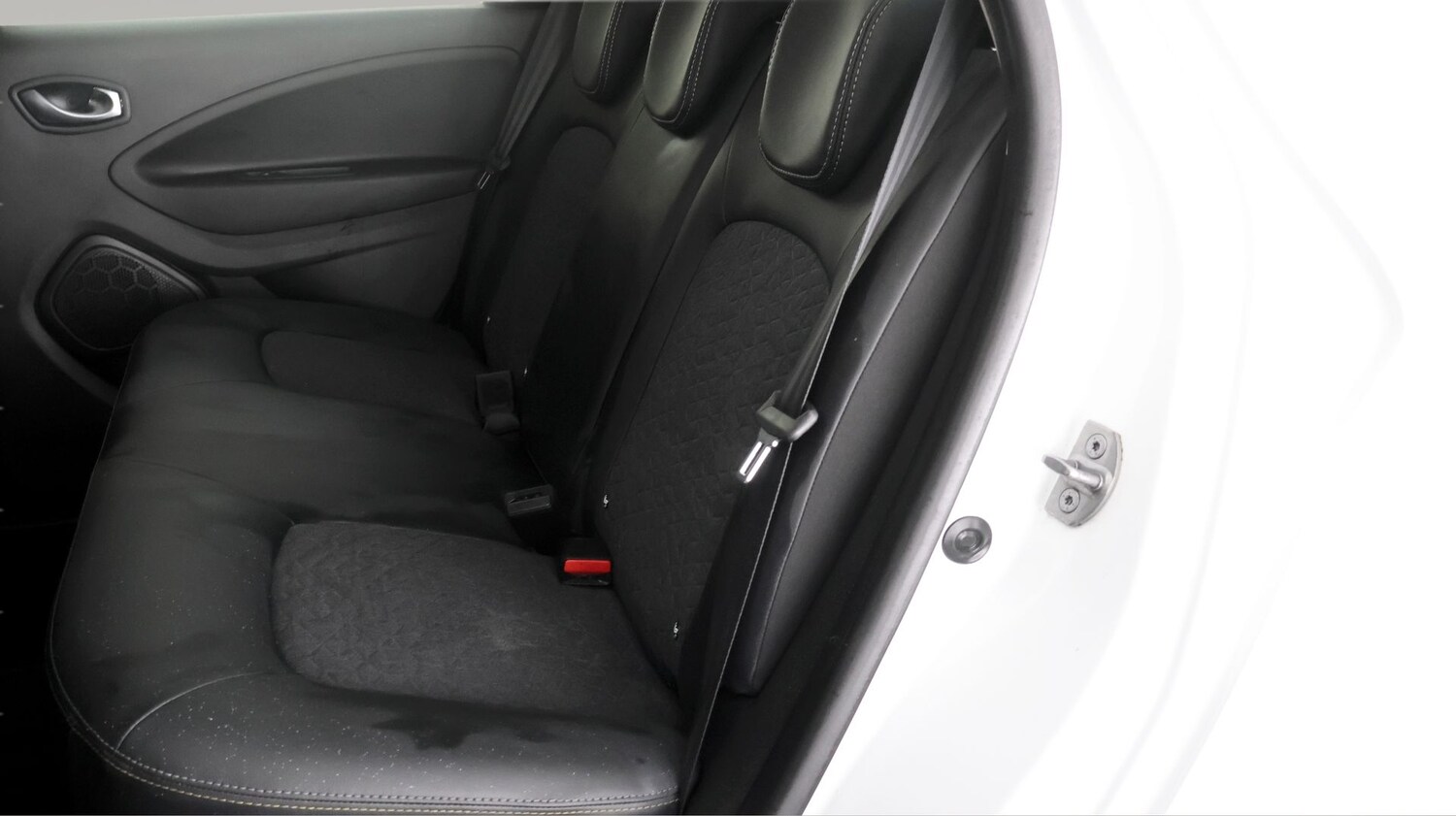 Used Renault Zoe 2022 for sale - 78190400: Photo 16