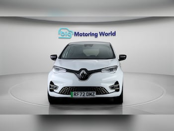 Used Renault Zoe 2022 for sale - 78190400: Photo