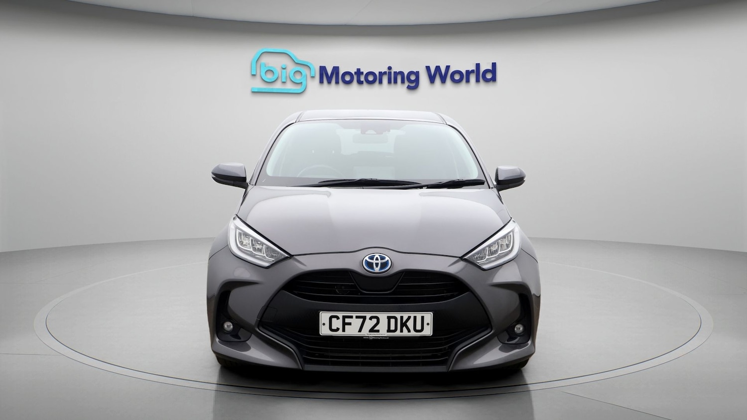 Used Toyota Yaris 2023 for sale - 77517363: Photo 2